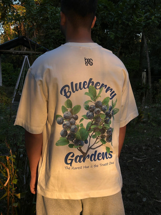 Oversized T-shirt 240 GSM / Blueberry Gardens